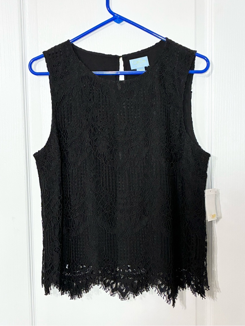 CeCe Cynthia Steffe Corded Lace Scalloped Hem Sleeveless Blouse Black Size Large